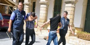 Sahte banknotlarla benzin aldılar