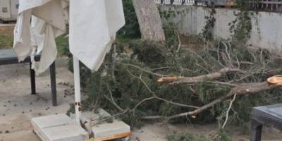 Mağusa’da fırtına ve yağışa belediye ekiplerinden anında müdahale