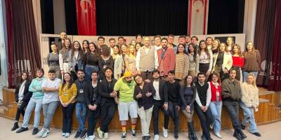 “Doğru kişiyi seçmek hiç bu kadar komik olmamıştı!”