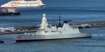 İngiliz savaş gemisi Kıbrıs açıklarında: Savunmaya entegre edilecek