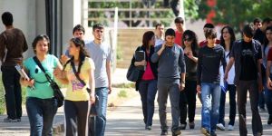 Velilerden burs isyanı