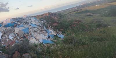 Cengizköy’de çevreye dökülen molozlara tepki