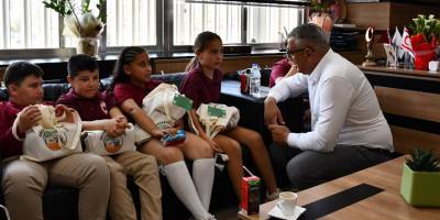 Bölge okullarından Ahmet Latif’e ziyaret