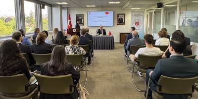 Cenevre'de "Kıbrıs" konulu konferans düzenlendi