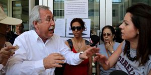 10 bin Kıbrıslı Türk adressiz