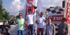 Özyay yine kürsüde