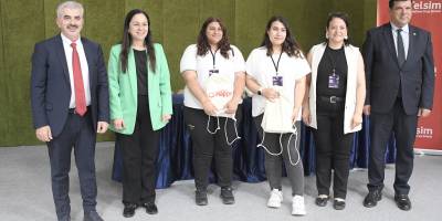 DAÜ TechGirls Komitesi'nin düzenlediği liseler arası bilişim yarışması yapıldı