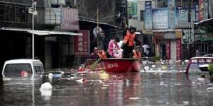 Şiddetli yağış 12 can aldı