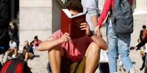 KTÖS burs kararını protesto etti