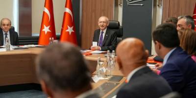 Son dakika CHP'de iki il başkanı daha görevden alındı