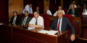 Anayasa Cumartesi görüşülecek