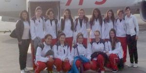 Kızlar karması iyi başladı