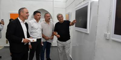 “Sanatın Ölümsüz Yüzleri” ile, “Sapma” sergilerinin açılışları LESAM’da yapıldı