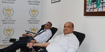 Eğitim Bakanlığı personeli kan bağışında bulundu