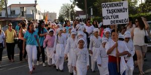 Çocuk Halk Dansları Festivali başladı