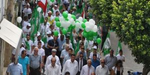 Girne’de  ‘karnaval’ yürüyüşü