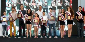 YDÜ sporcularını onurlandırdı