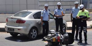 Motosiklet sürücüsü hafif yaralandı