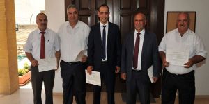 Lefkoşalı başkanlar mazbatalarını aldı