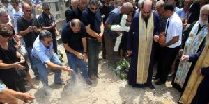Sipahi’de Kıbrıslı Rum kaybın cenaze töreni yapıldı