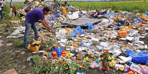 Ukrayna isyancıları kanıt yok etmekle suçluyor