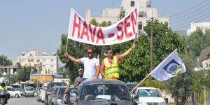 Hava-Sen Başkanlık önünde eylem başlattı