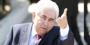 Hristofyas’a uğurlama partisi...