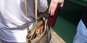 Girnede kapkaç ve darp