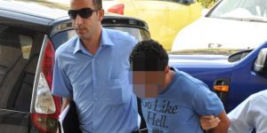 Ofisten para çaldı