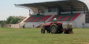 Cemal Balses Stadı yeni sezona hazırlanıyor