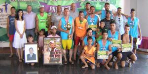 Başarılılar ödüllendirildi