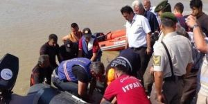 Denizde kaybolan genç, 36 saat sonra kurtarıldı