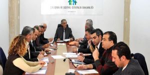 Türk-Sen yeni asgari ücreti sordu