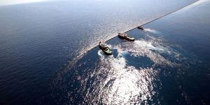 “Türkiye yüzer duvar çekiyor”