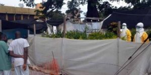 Ebola için sokağa çıkma yasağı