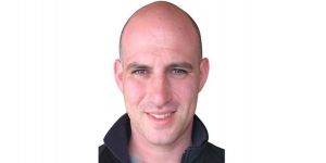 Gazeteciye yurtdışına çıkış yasağı konuldu