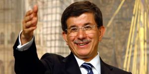 Davutoğlu Haftanın Şahsiyeti ilan edildi