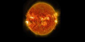 Güneşte yaşanan patlama görüntülendi!