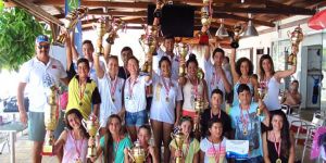 Yüzücüler çıkarma yaptı