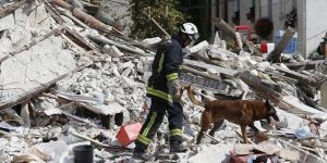 Pariste çöken binada ölü sayısı arttı