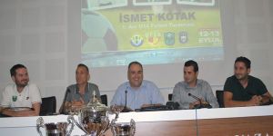 İsmet Kotak futbol ile anılıyor