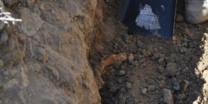 Mezardan ‘kafatası hırsızlığı’ YARGIDA