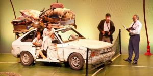 Türkiye Kayası tiyatroseverlerle buluştu