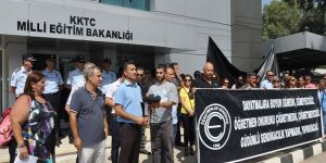 Veliler Arabacıoğluna seslendi: İstifa etme