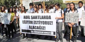 Öğrenciler SOKAKTA!