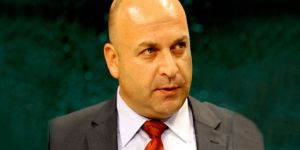 “Vaatlerini yerine getiremeyen bakanlar istifa etmeli”