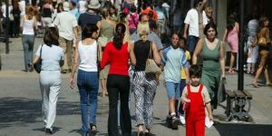 Kıbrıslı Rumlar ekonomi konusunda kuşkulu