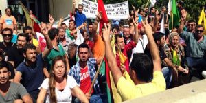 ABD Elçiliği’ne yürüdüler