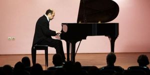 Uluslararası Kuzey Kıbrıs Müzik Festivali sürüyor