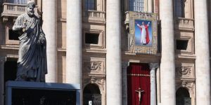 Katolik Kilisesi eşcinsel açılımında uzlaşamadı